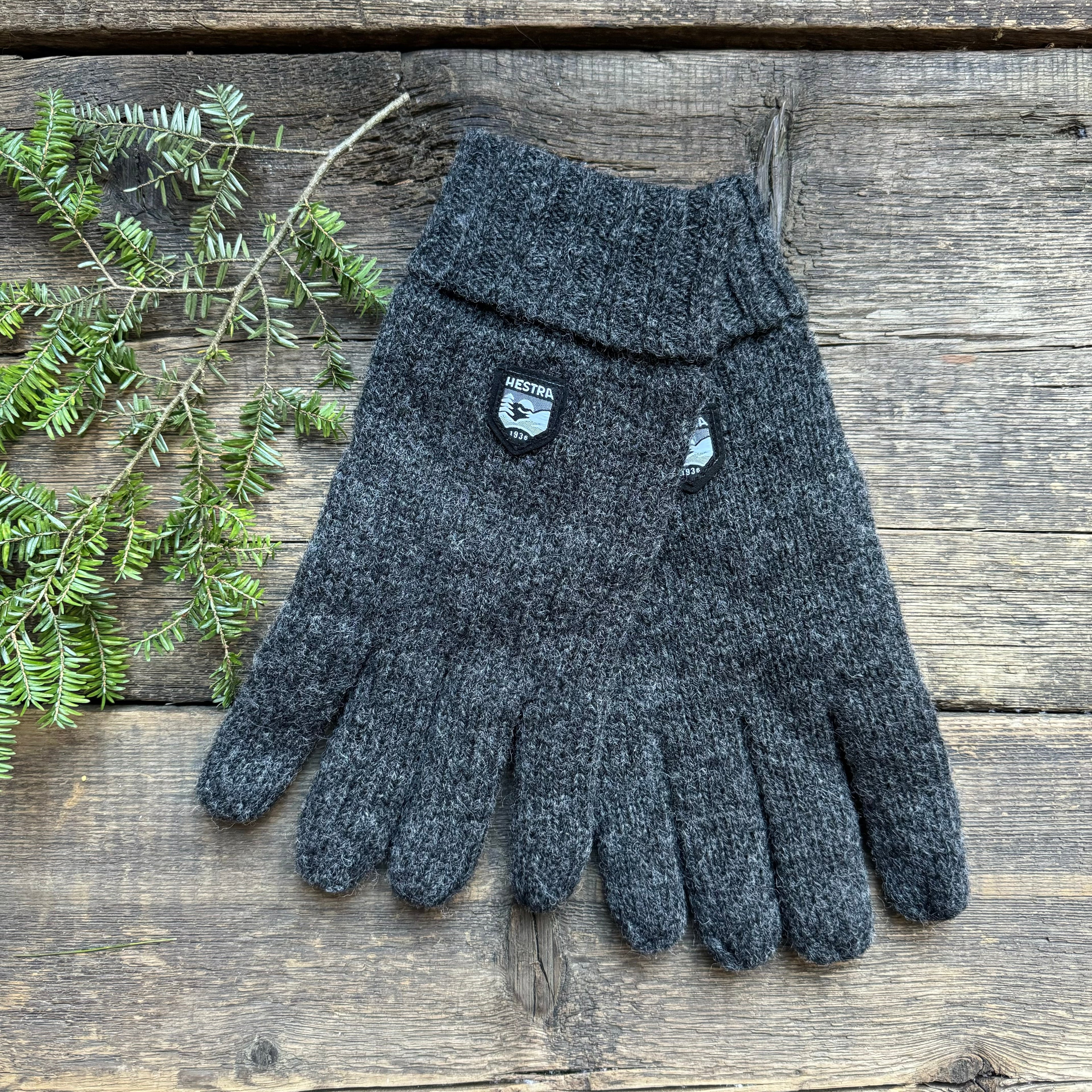 Basic Wool Glove, Charcoal