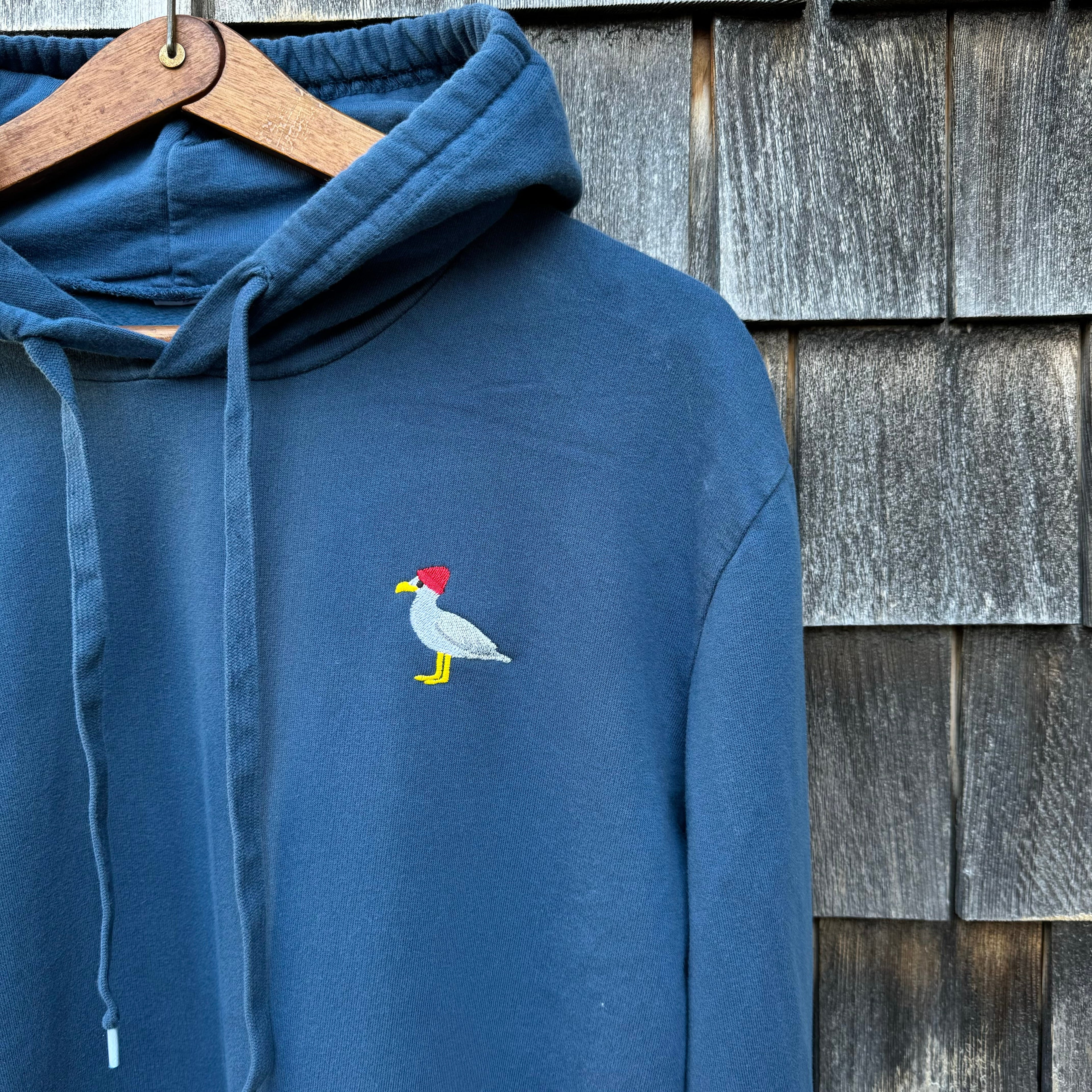 Embroidered Seagull Pullover Hoodie, Blue Steel￼