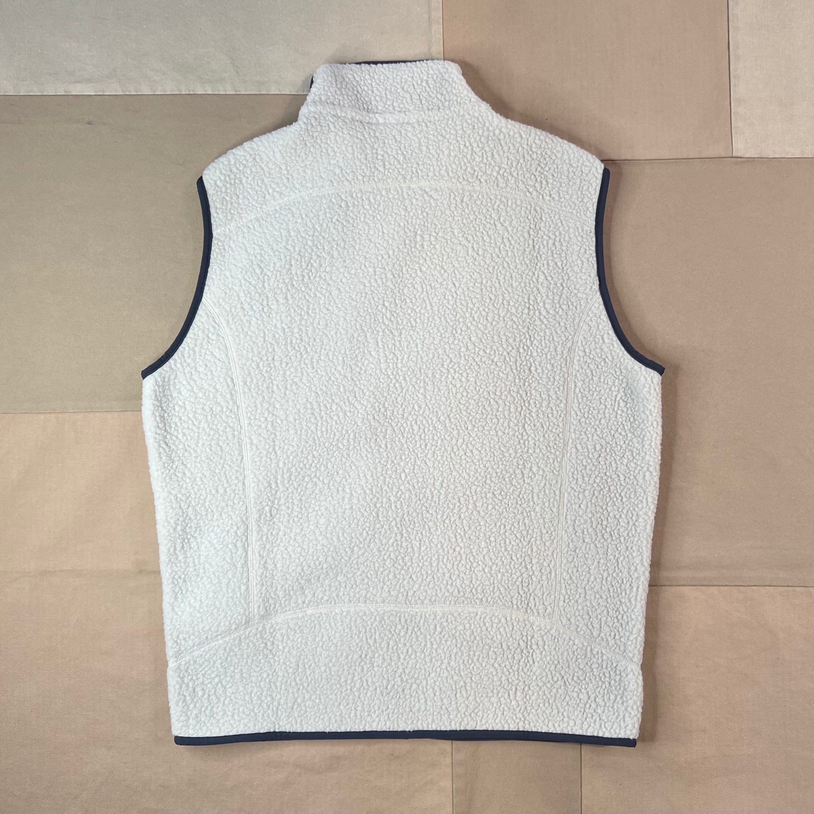 Men's Retro Pile Vest, Pelican: Smolder Blue