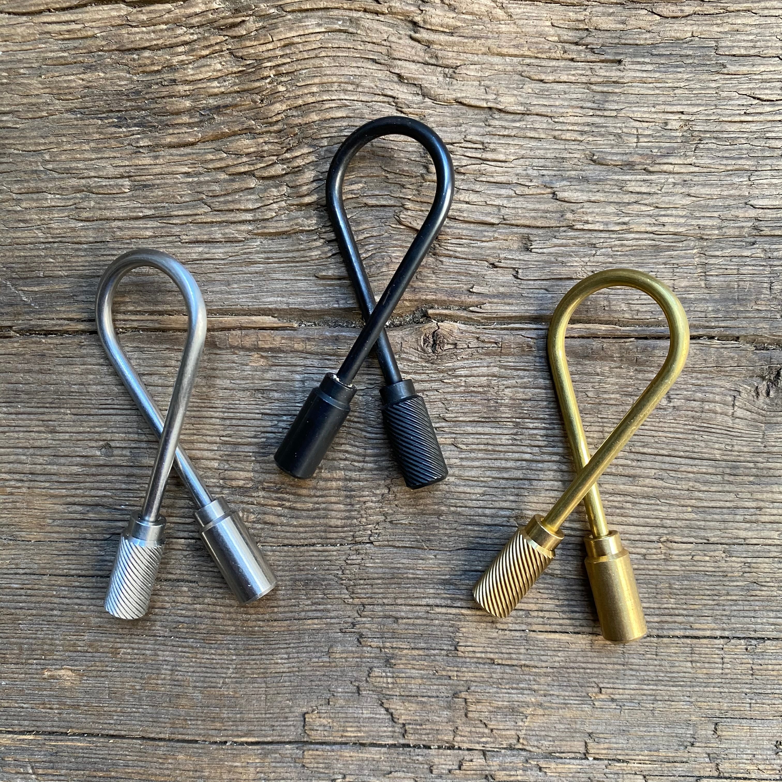 Closed Helix Keyring